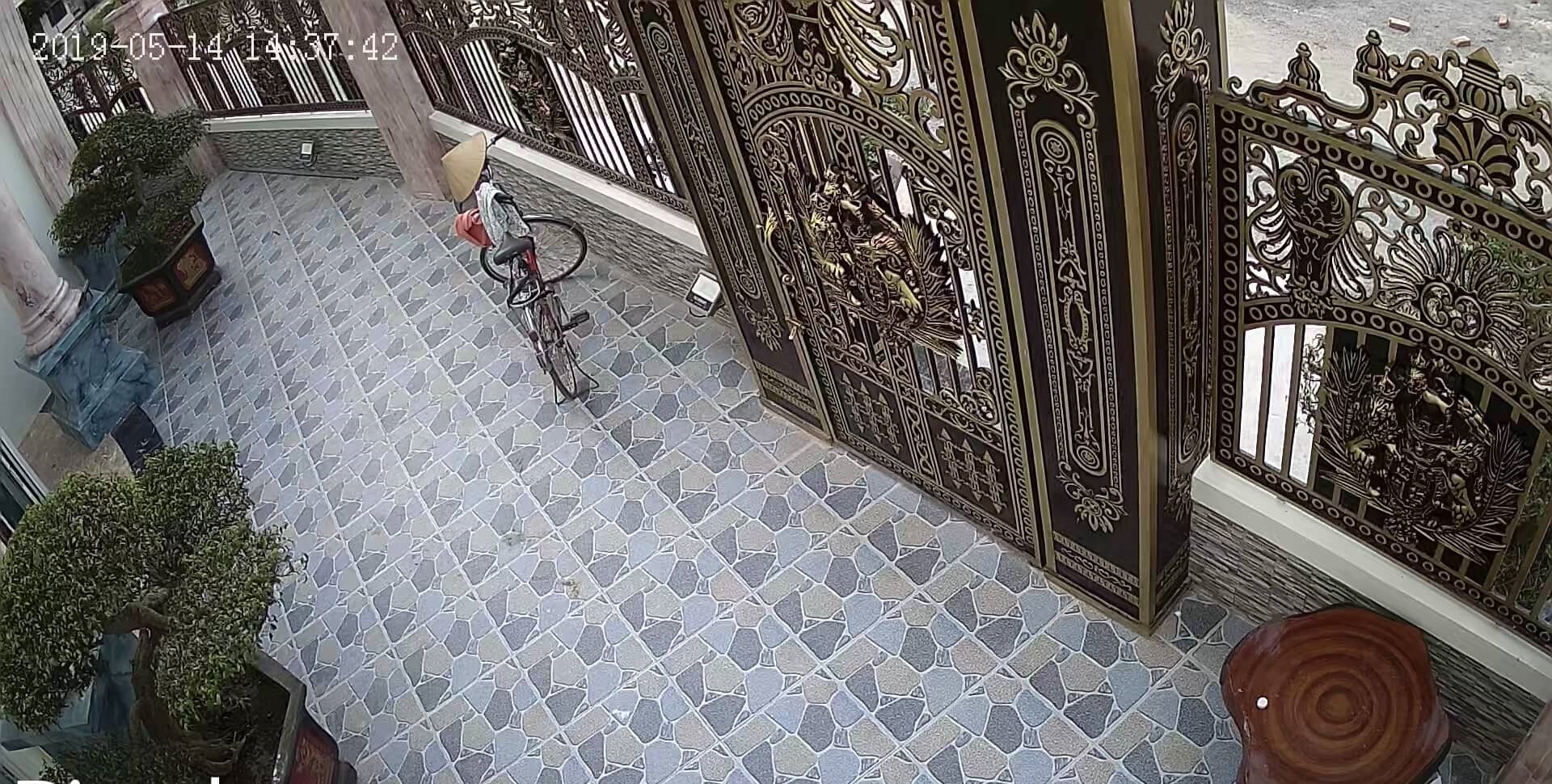 lắp camera cửa rào